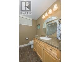 1633 KIRKPATRICK WAY - 44