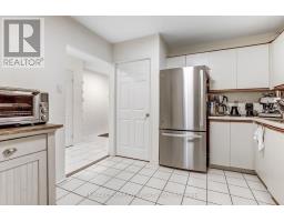 205 - 549 RIDOUT STREET N - 11
