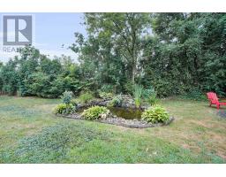 15 KENWOOD CRESCENT - 11