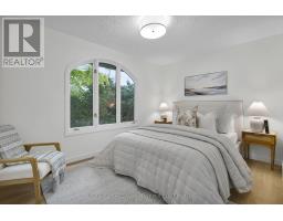 15 KENWOOD CRESCENT - 24