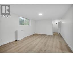 15 KENWOOD CRESCENT - 33