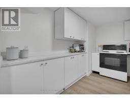 15 KENWOOD CRESCENT - 37