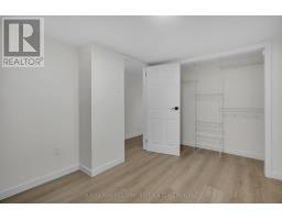15 KENWOOD CRESCENT - 43