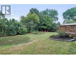 15 KENWOOD CRESCENT - 9