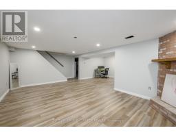 696 VILLAGE GREEN AVENUE - 35