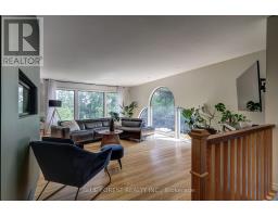 800 SPRINGBANK DRIVE - 21