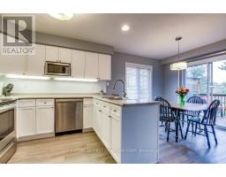 441 SKYLINE AVENUE - 12