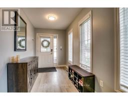 441 SKYLINE AVENUE - 4