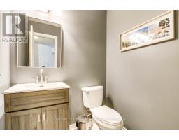 441 SKYLINE AVENUE - 5