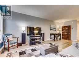 441 SKYLINE AVENUE - 8