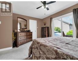 1864 MARCONI BOULEVARD - 20