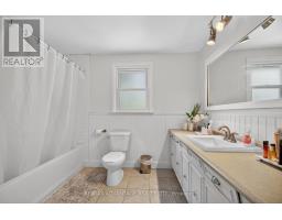 57 NOTTINGHILL CRESCENT - 32