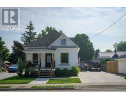 133 BALACLAVA STREET - 1