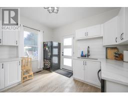 133 BALACLAVA STREET - 21