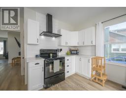 133 BALACLAVA STREET - 22