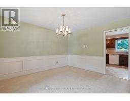 948 FARNHAM ROAD N - 14