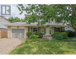 948 FARNHAM ROAD N - 2
