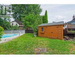948 FARNHAM ROAD N - 39
