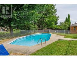 948 FARNHAM ROAD N - 46