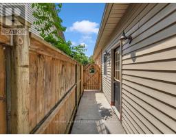 213 BOURNEMOUTH DRIVE E - 38