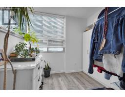 703 - 380 KING STREET - 20