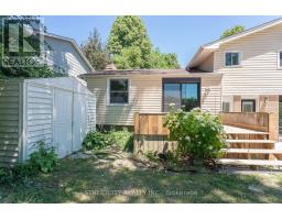 103 FRIARS WAY - 35