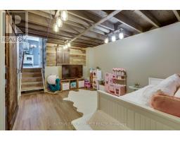 110 COMPTON COURT - 33