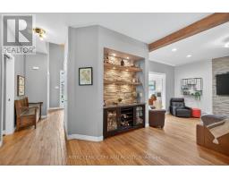 8 WINGREEN LANE - 12