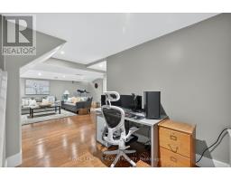8 WINGREEN LANE - 31