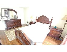 45 LOCUST CRESCENT - 12