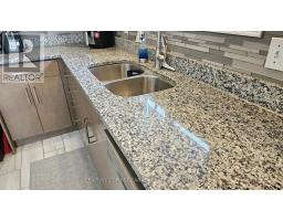 45 LOCUST CRESCENT - 9