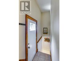121 EMERY STREET E - 21