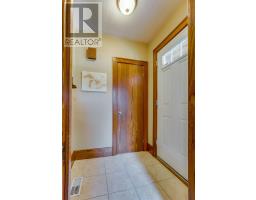 121 EMERY STREET E - 6