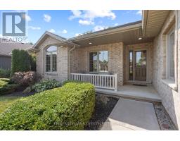 368 DARCY DRIVE - 2