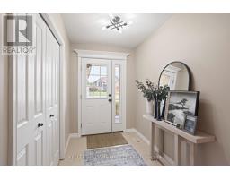 368 DARCY DRIVE - 3