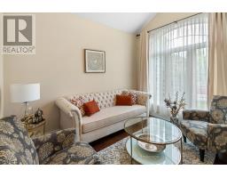 10 - 515 SKYLINE AVENUE - 11
