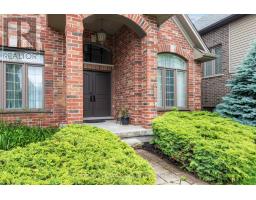 10 - 515 SKYLINE AVENUE - 9