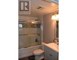 207 - 5 JACKSWAY CRESCENT - 12