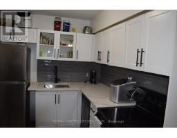 207 - 5 JACKSWAY CRESCENT - 18