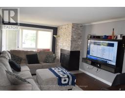 207 - 5 JACKSWAY CRESCENT - 6