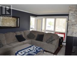 207 - 5 JACKSWAY CRESCENT - 7