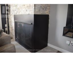 207 - 5 JACKSWAY CRESCENT - 8