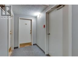 58 - 1096 JALNA BOULEVARD - 3