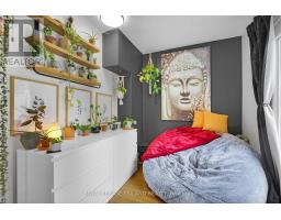87 IROQUOIS AVENUE - 16