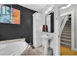 87 IROQUOIS AVENUE - 18