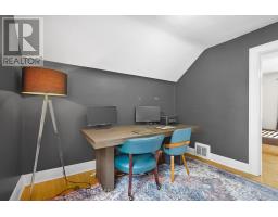 87 IROQUOIS AVENUE - 22