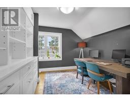 87 IROQUOIS AVENUE - 23