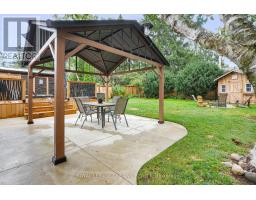 87 IROQUOIS AVENUE - 31