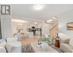 2696 FOXBEND LINK - 4