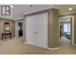 486 PLANE TREE DRIVE - 27